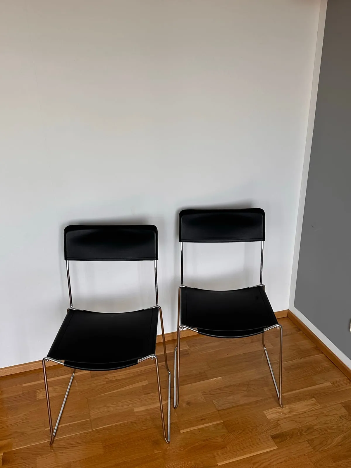 Stuhl-Paar im Stil des Spaghetti Chair von Belotti – Schwarz & Chrom – Foto 1 von 9