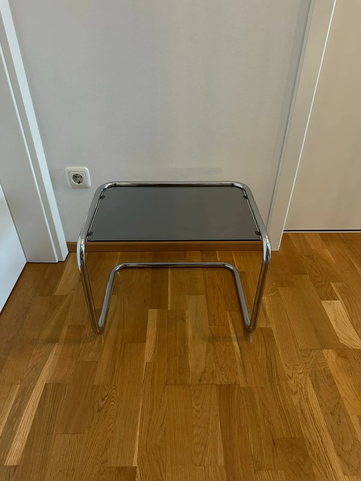 Beistelltisch-Set – Chrom & Rauchglas – Bauhaus Stil – Foto 1 von 16