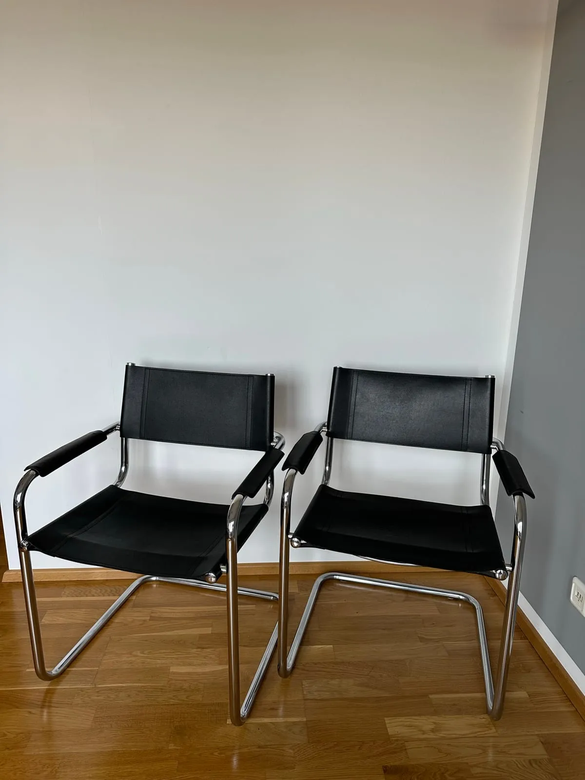 Foto 2 von 9 anzeigen