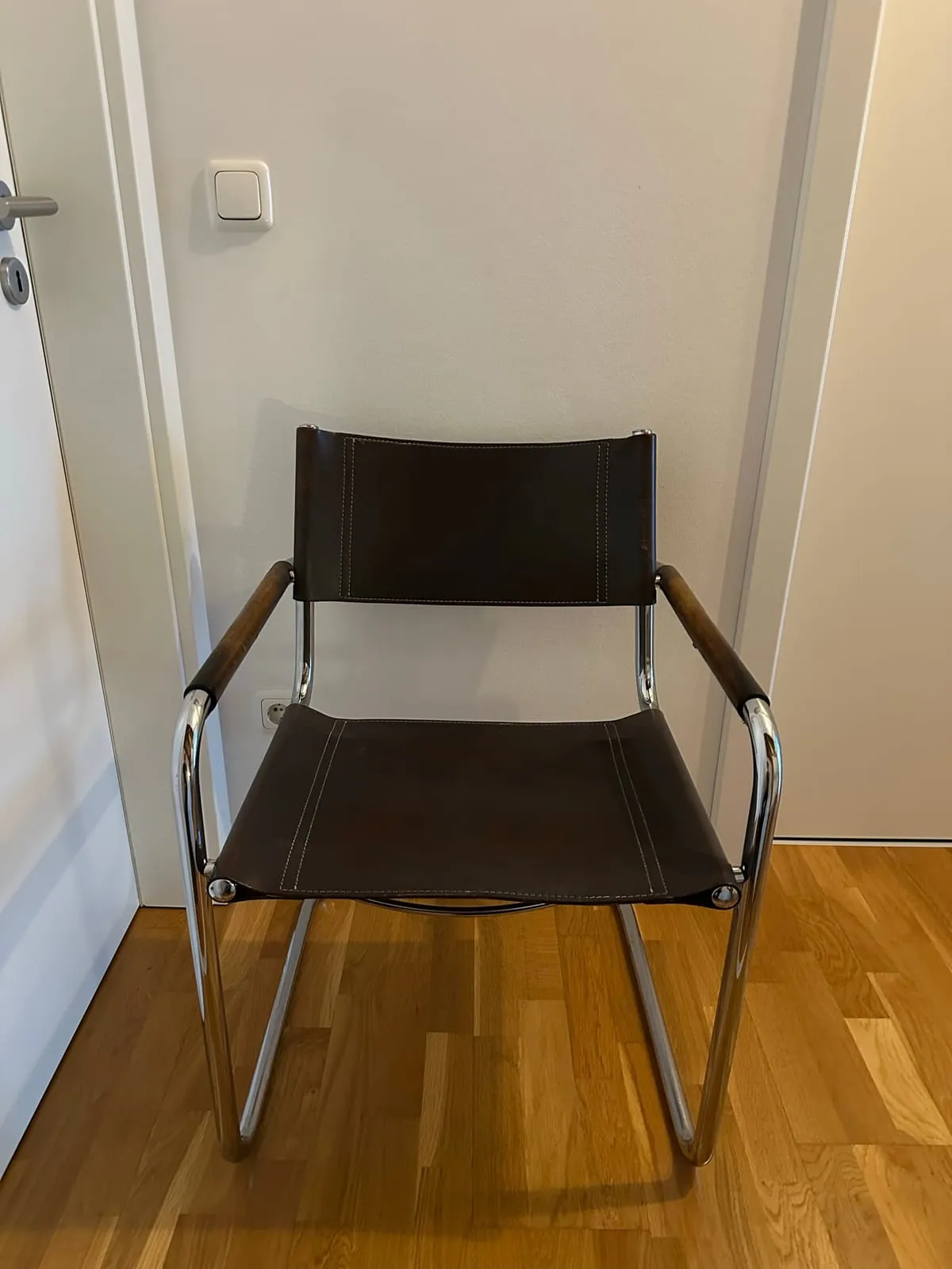 Foto 2 von 7 anzeigen