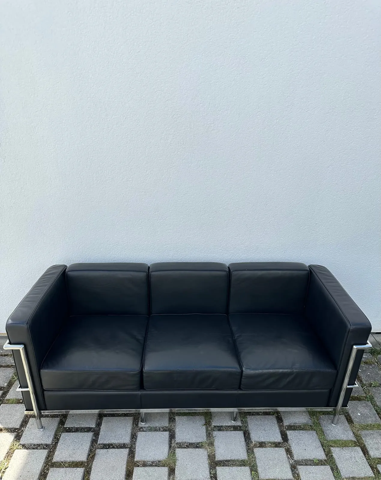 Foto 2 von 9 anzeigen