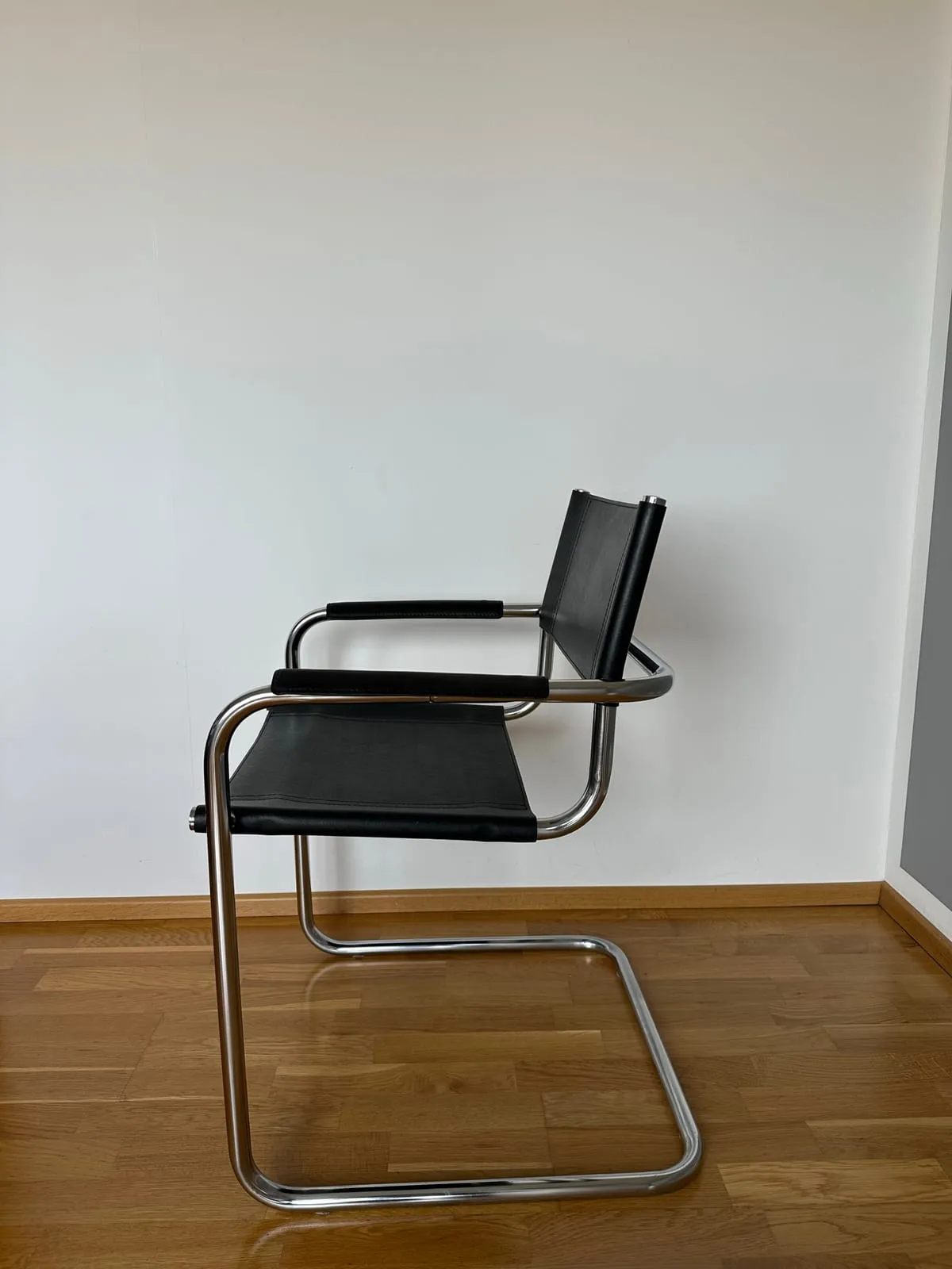 Foto 7 von 9 anzeigen